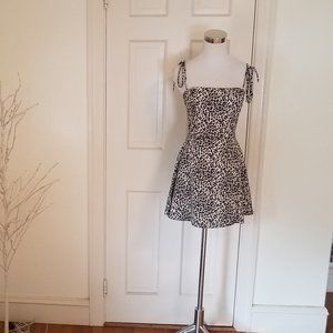 NWT Princess Polly Cliff Leopard Mini Dress Fit & Flare Tie Strap Dress Sz 2